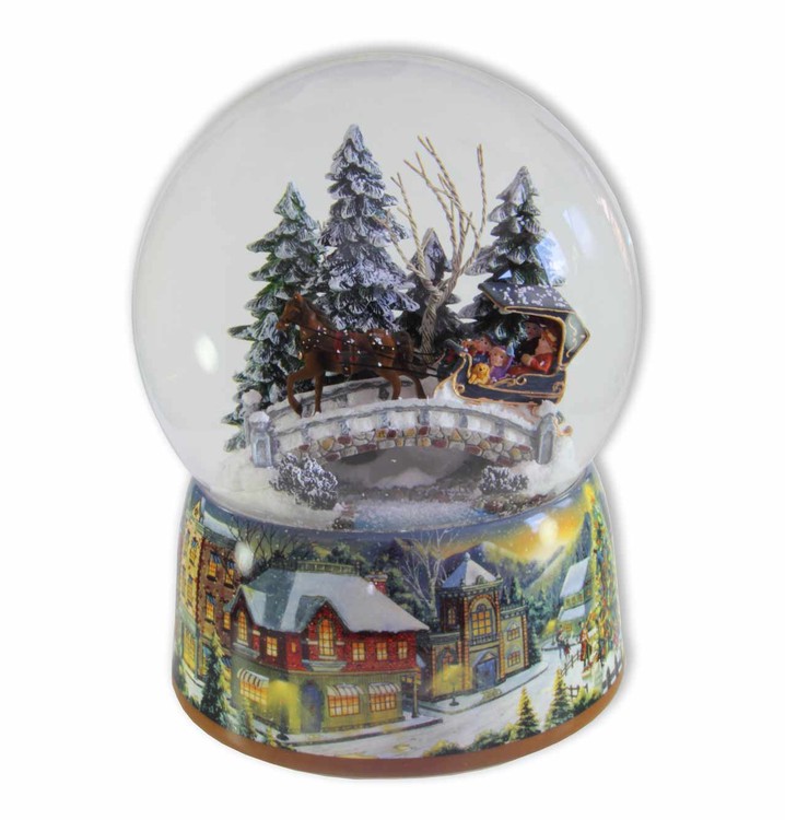 Schneekugel Schlittenfahrt mit Spieluhr und automatischer Schneeverwirbelung