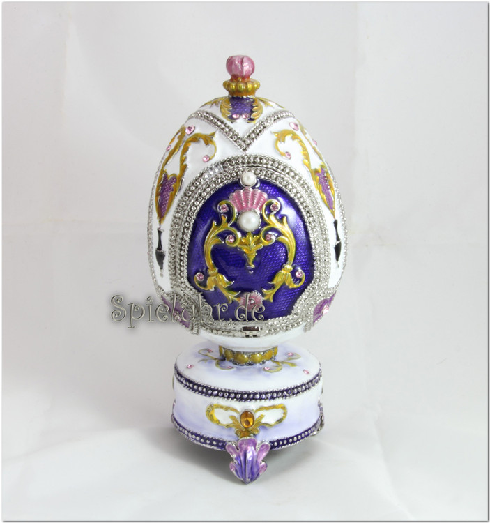 Schmuck- Ei nach Faberge Art mit Karussellpferd und Spieluhr 