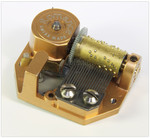 Musikwerk Romance-Reuge 18 T�ne mit Federaufzug