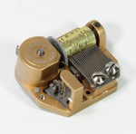 Musikwerk Romance-Reuge 18 T�ne mit Federaufzug