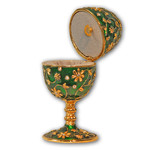 Schmuck- Ei Gr�n mit Spieluhr nach Faberge-Art aus emai